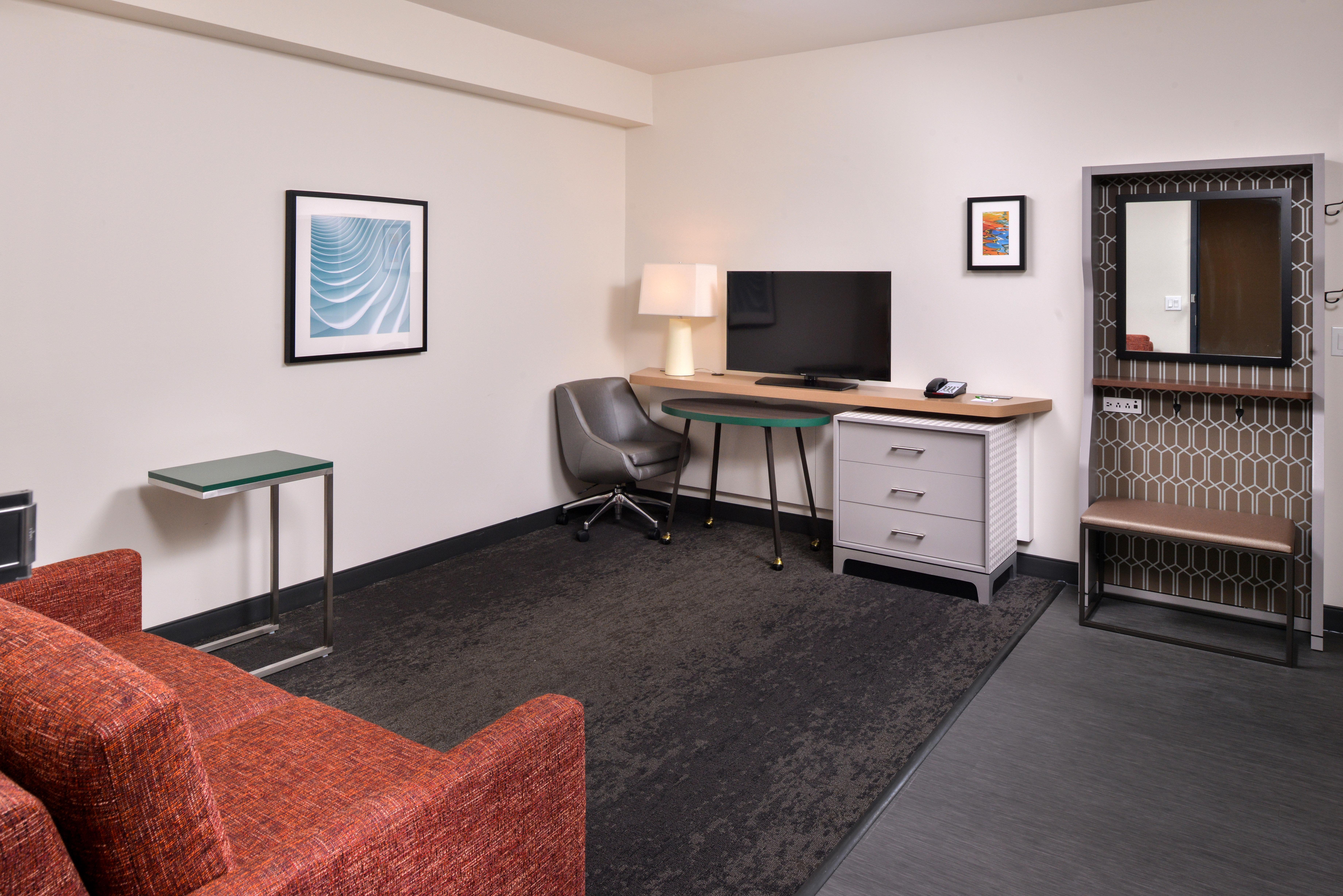 Holiday Inn & Suites - Farmington Hills - Detroit Nw By Ihg Zewnętrze zdjęcie