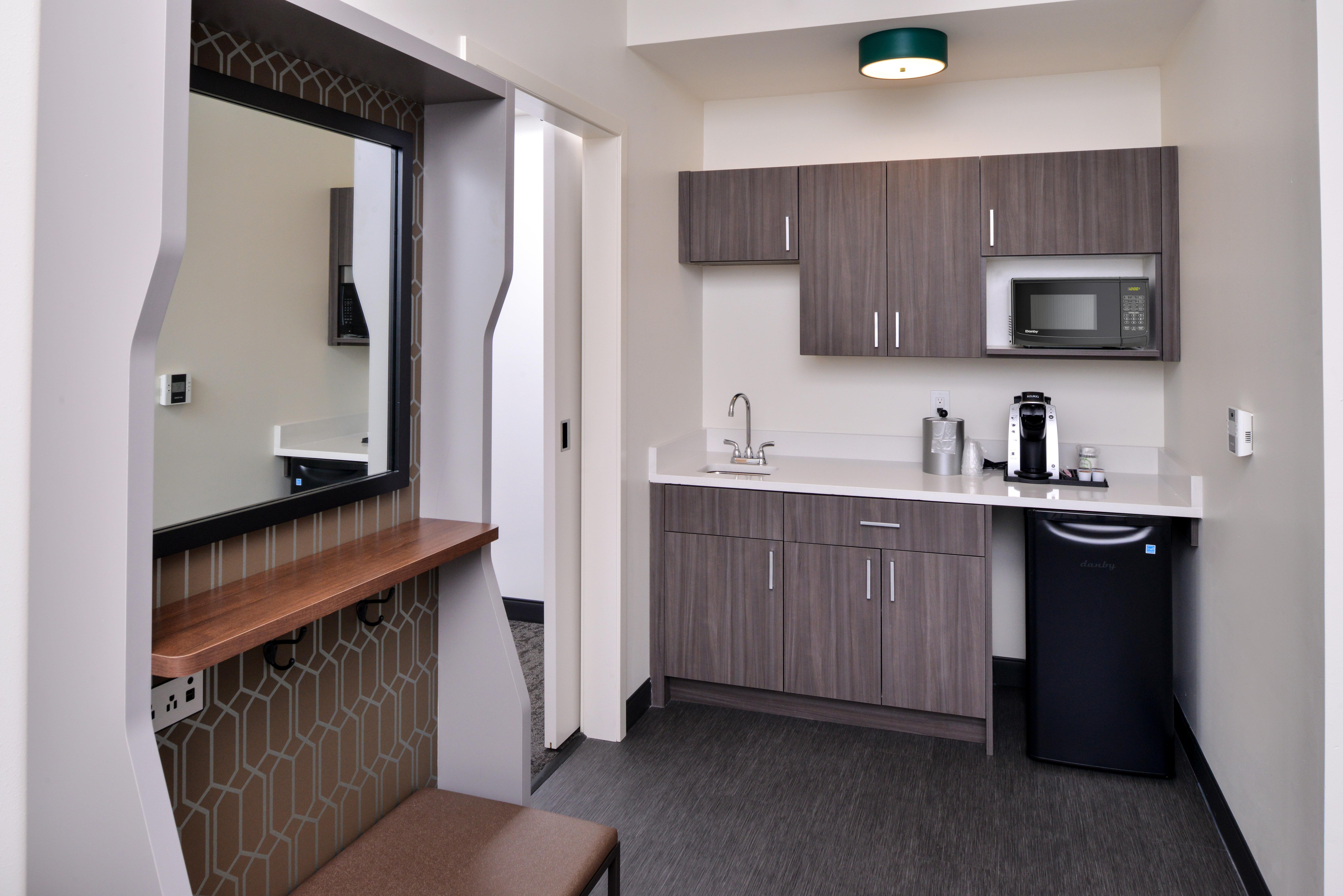 Holiday Inn & Suites - Farmington Hills - Detroit Nw By Ihg Zewnętrze zdjęcie