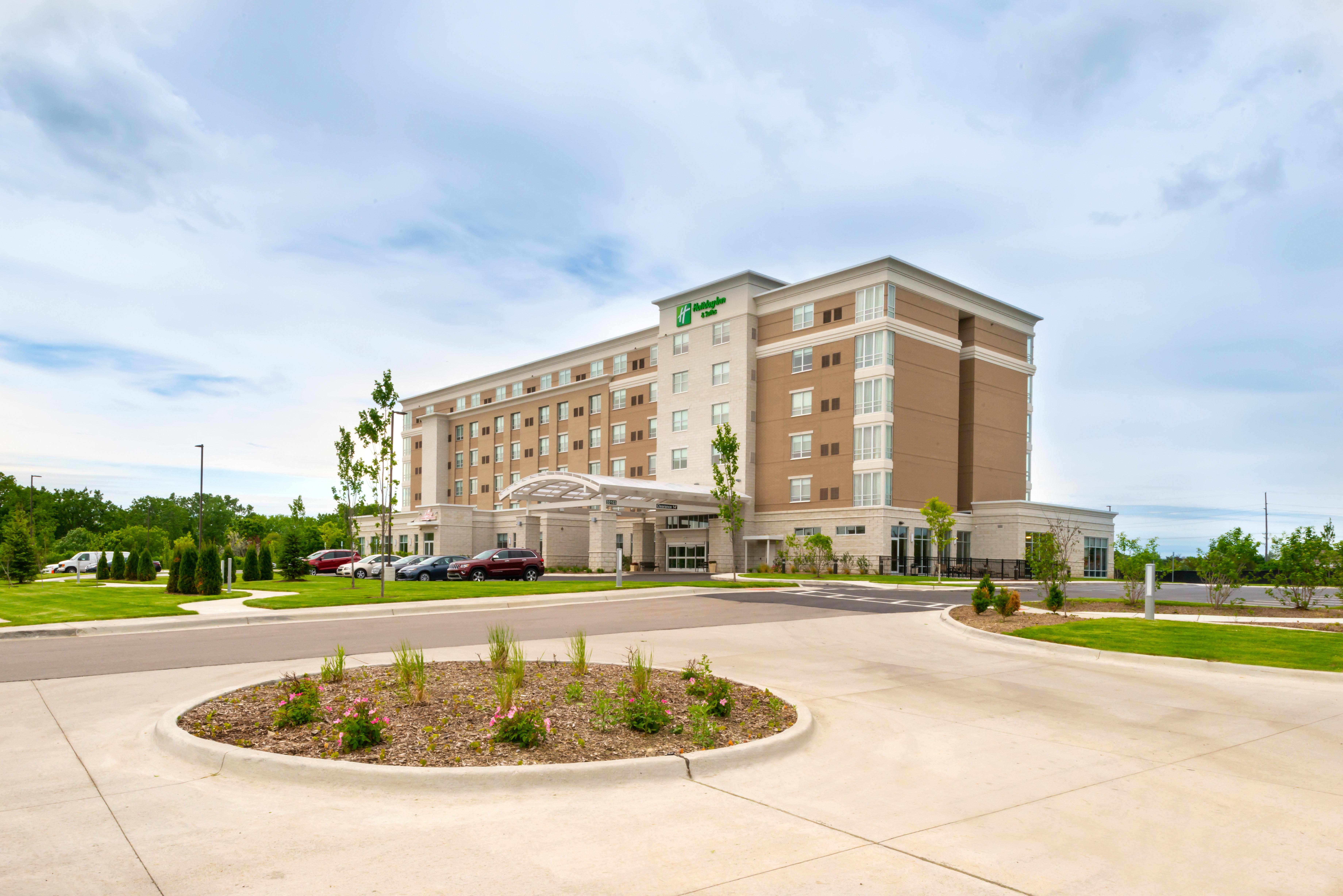 Holiday Inn & Suites - Farmington Hills - Detroit Nw By Ihg Zewnętrze zdjęcie