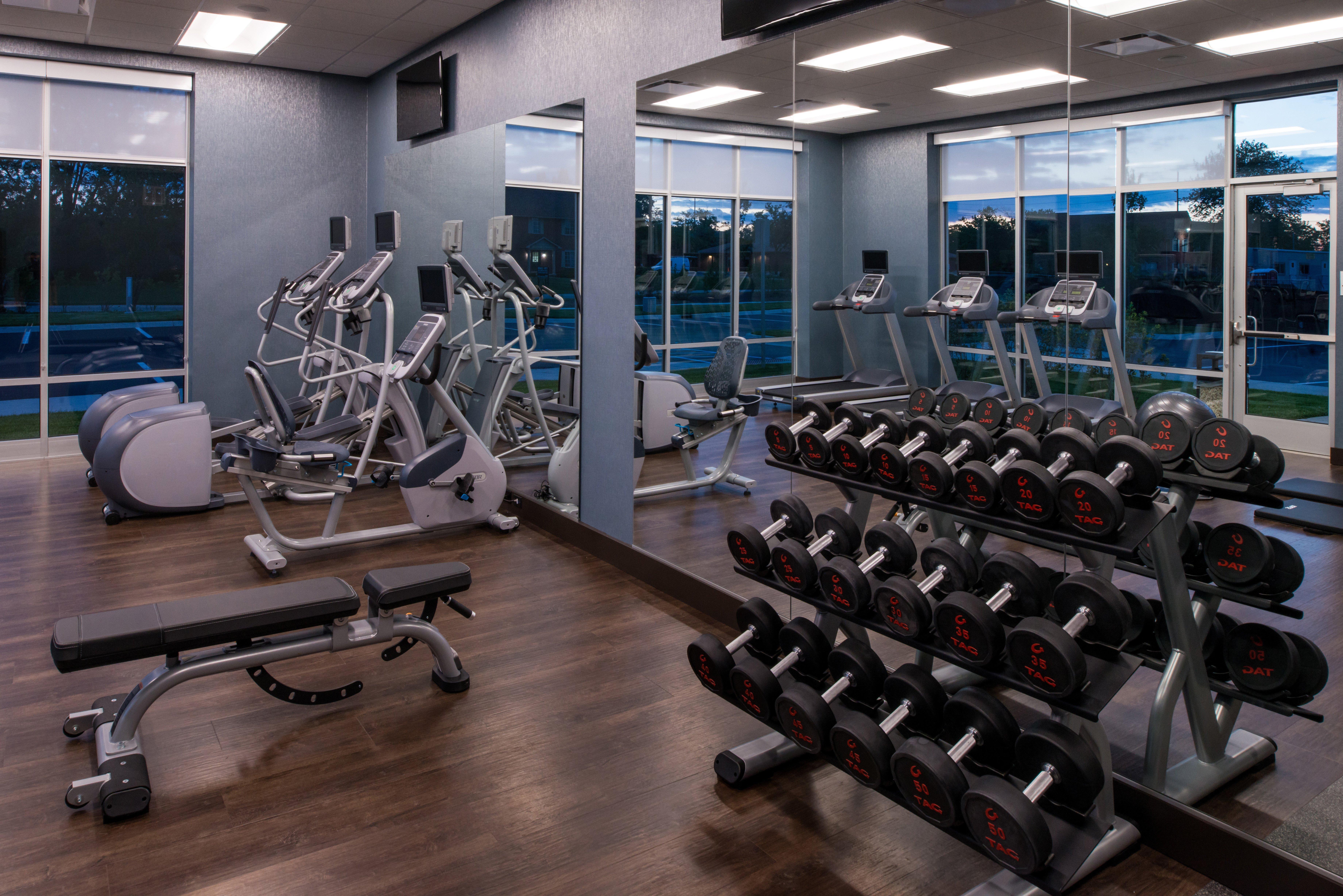 Holiday Inn & Suites - Farmington Hills - Detroit Nw By Ihg Zewnętrze zdjęcie