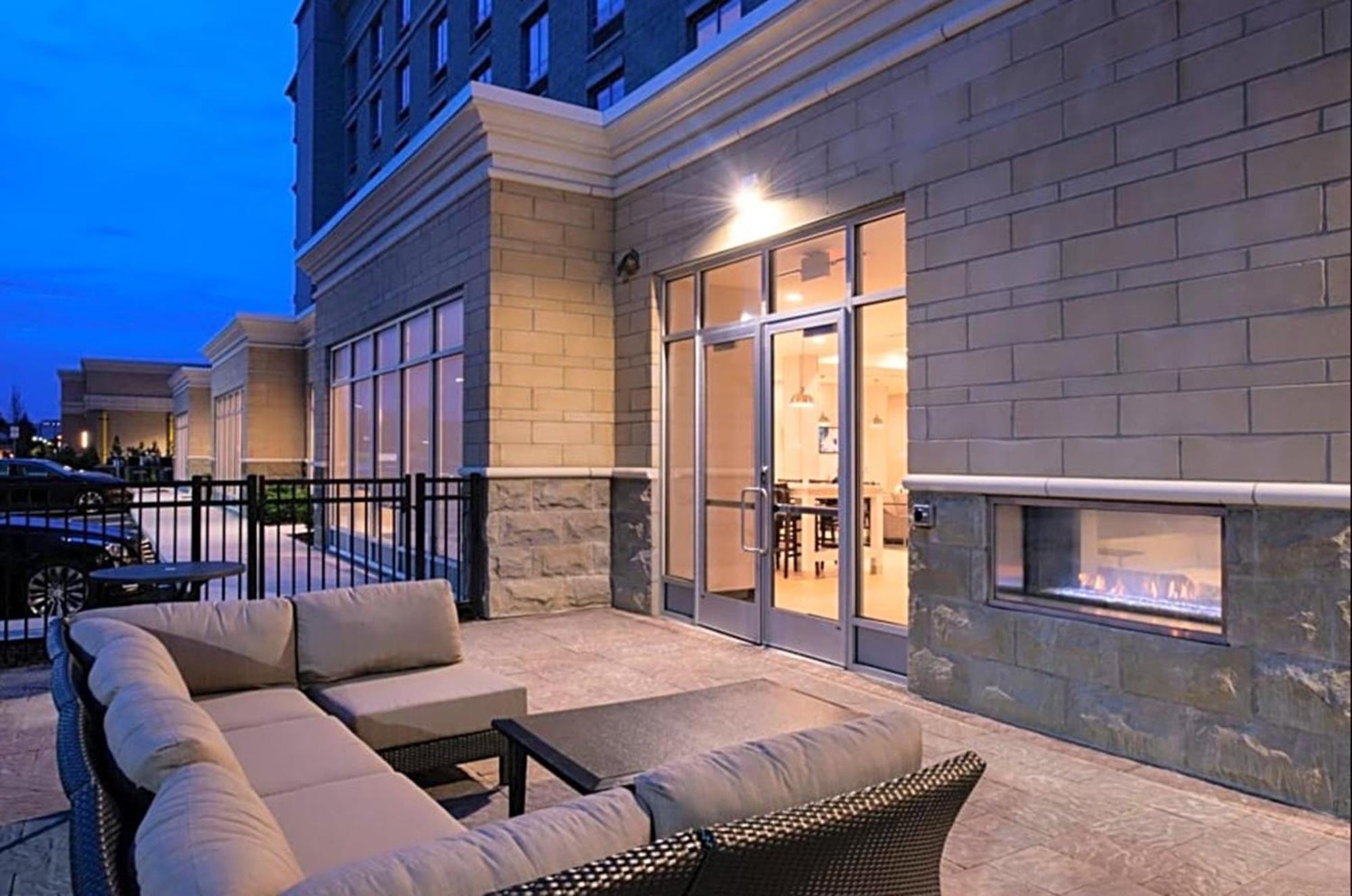 Holiday Inn & Suites - Farmington Hills - Detroit Nw By Ihg Zewnętrze zdjęcie